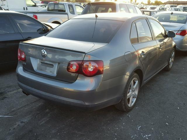 3VWAZ7AJ1AM098820 - 2010 VOLKSWAGEN JETTA LIMI GRAY photo 4