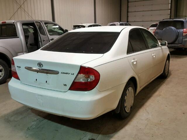 JTDBF32K230151742 - 2003 TOYOTA CAMRY LE WHITE photo 4