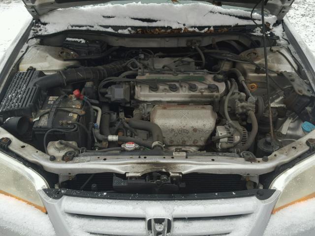 1HGCG66551A142307 - 2001 HONDA ACCORD LX SILVER photo 7