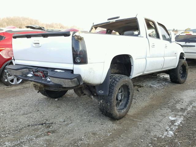 1GCHK23104F171704 - 2004 CHEVROLET SILVERADO WHITE photo 4