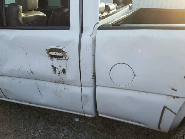 1GCHK23104F171704 - 2004 CHEVROLET SILVERADO WHITE photo 9