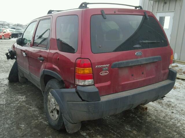 1FMYU93163KE18289 - 2003 FORD ESCAPE XLT RED photo 3