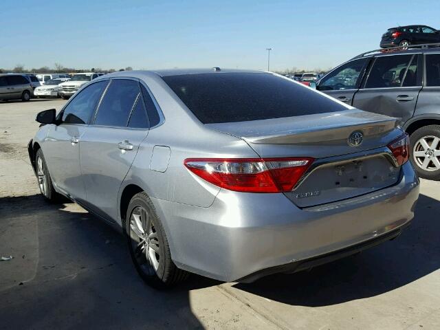 4T1BF1FK8FU909431 - 2015 TOYOTA CAMRY LE SILVER photo 3