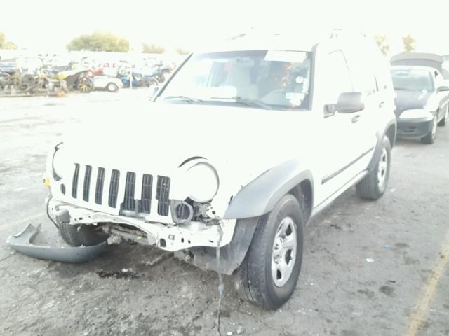 1J4GL48K27W630770 - 2007 JEEP LIBERTY SP WHITE photo 2