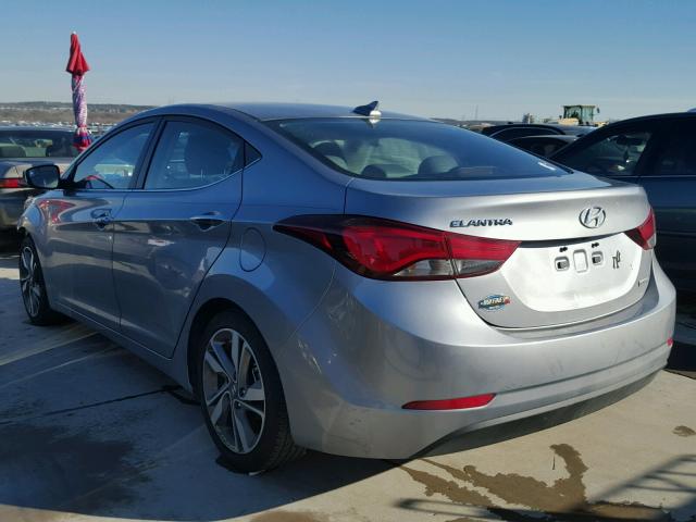 5NPDH4AE2GH673400 - 2016 HYUNDAI ELANTRA SE GRAY photo 3