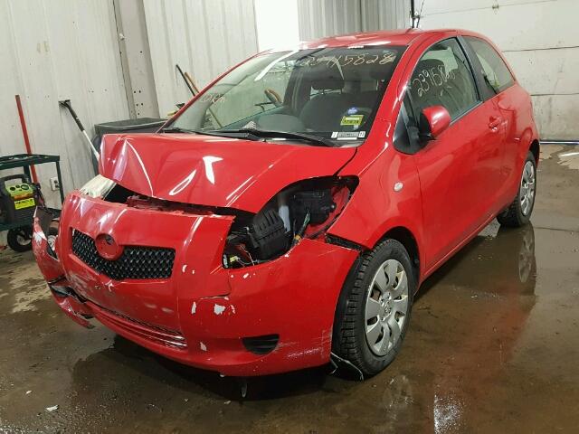 JTDJT923085215674 - 2008 TOYOTA YARIS RED photo 2