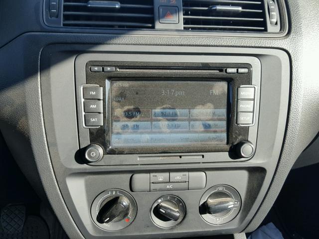 3VW1K7AJ3FM304814 - 2015 VOLKSWAGEN JETTA BASE 灰色 照片 9