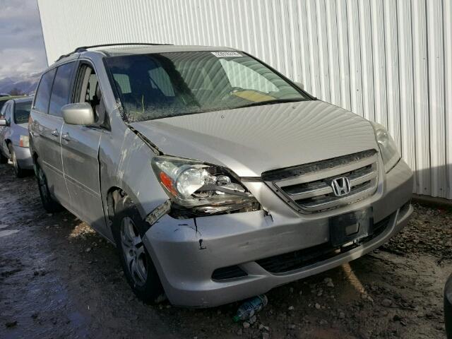 5FNRL38785B100907 - 2005 HONDA ODYSSEY EX SILVER photo 1