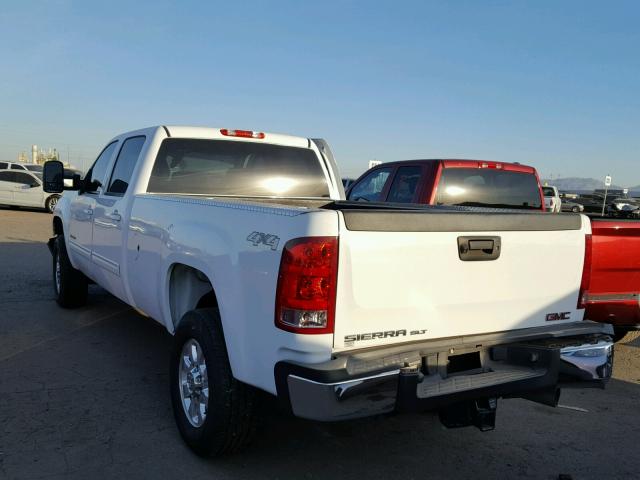 1GT424C87DF120353 - 2013 GMC SIERRA K35 WHITE photo 3