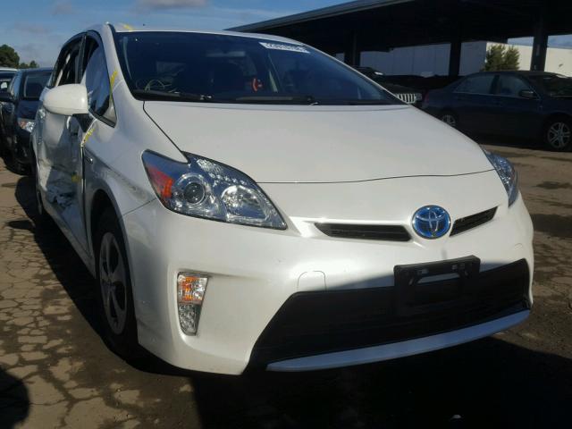 JTDKN3DU7E0386125 - 2014 TOYOTA PRIUS WHITE photo 1