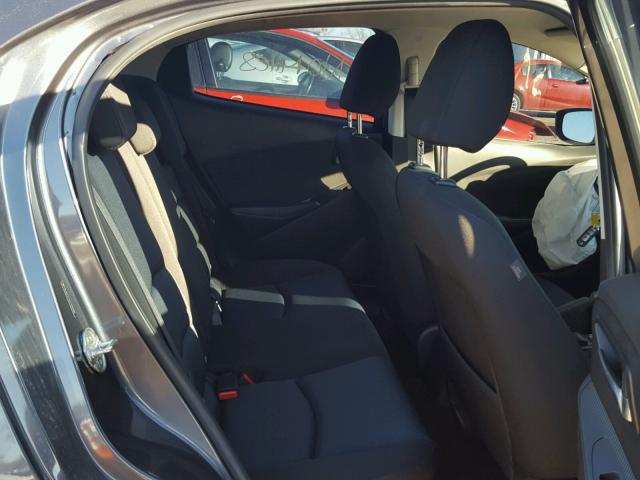 3MYDLBZV7GY120401 - 2016 TOYOTA SCION IA GRAY photo 6