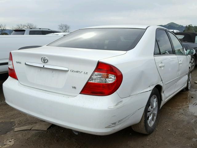 4T1BF32K44U066519 - 2004 TOYOTA CAMRY LE WHITE photo 4