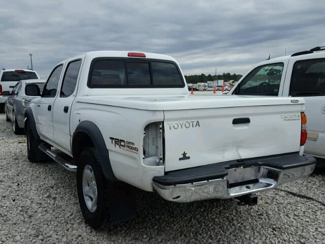 5TEGN92N64Z319678 - 2004 TOYOTA TACOMA DOU WHITE photo 3