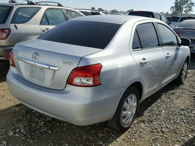 JTDBT923771138425 - 2007 TOYOTA YARIS SILVER photo 4