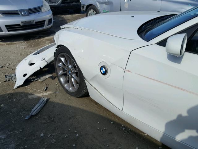 4USBT33545LS56943 - 2005 BMW Z4 2.5 WHITE photo 9