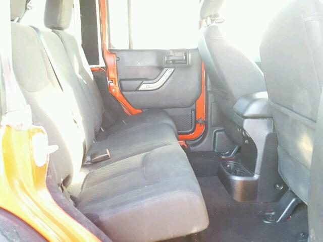 1C4HJWDG6FL550868 - 2015 JEEP WRANGLER U RED photo 6