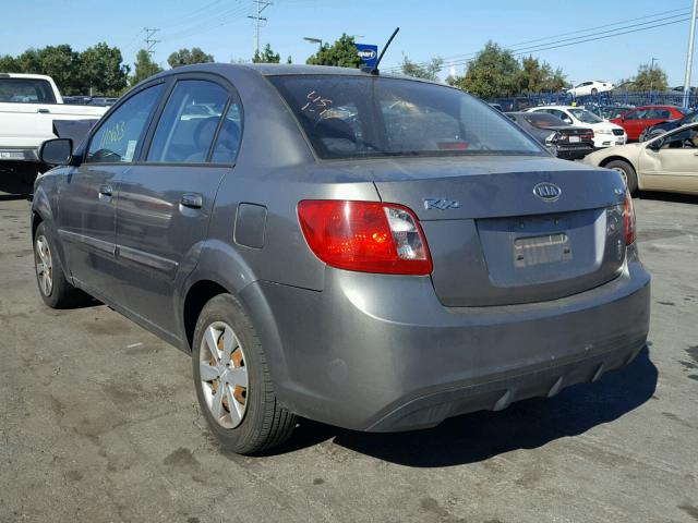 KNADH4A39B6849809 - 2011 KIA RIO BASE GRAY photo 3