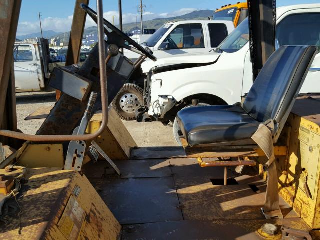 0000000002PJ00249 - 1993 CATE FORKLIFT YELLOW photo 5