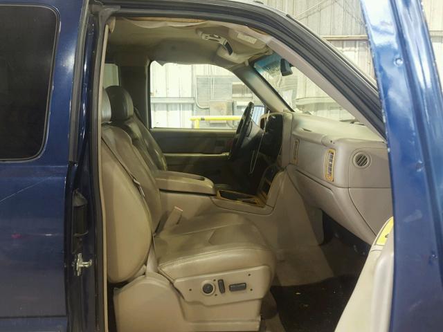 2GCEC19T041359813 - 2004 CHEVROLET SILVERADO BLUE photo 5