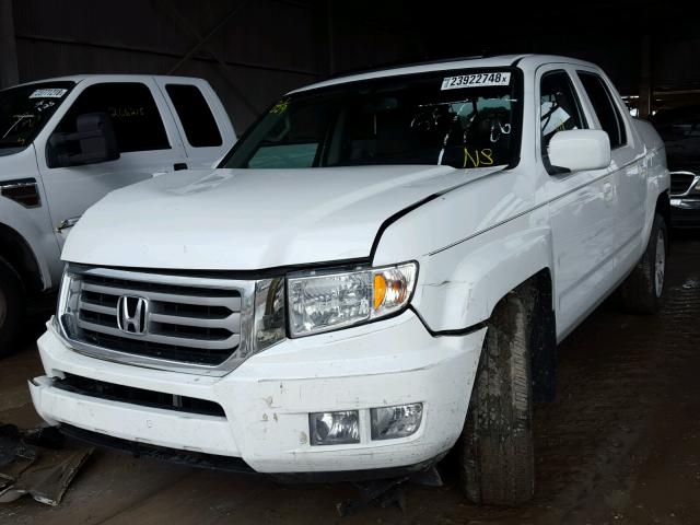 5FPYK1F50DB008622 - 2013 HONDA RIDGELINE WHITE photo 2