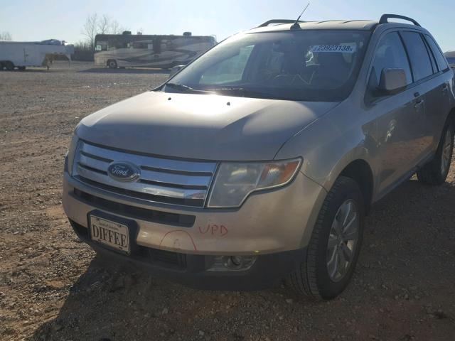 2FMDK38C77BB48677 - 2007 FORD EDGE SEL GOLD photo 2