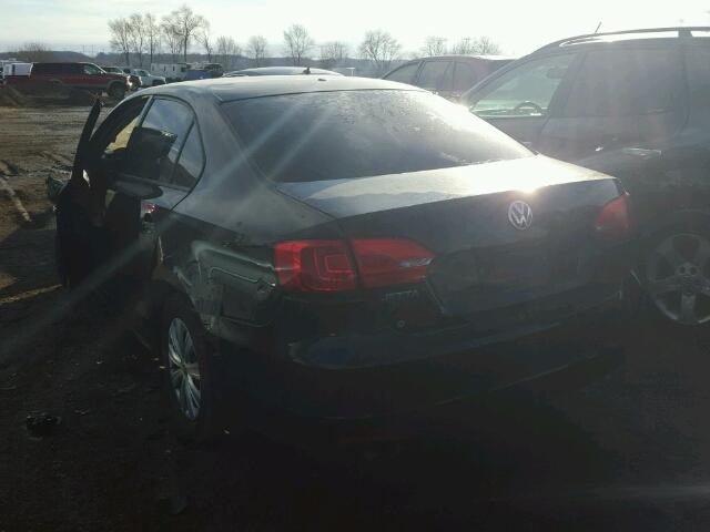 3VW2K7AJ0DM384350 - 2013 VOLKSWAGEN JETTA BASE შავი ფოტო 3