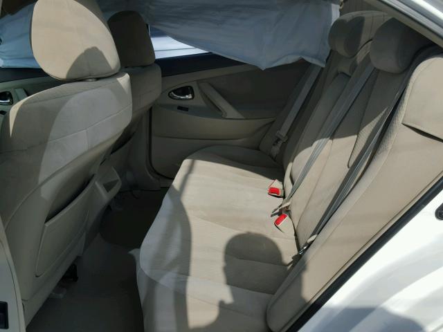 4T4BE46K79R096324 - 2009 TOYOTA CAMRY BASE WHITE photo 6