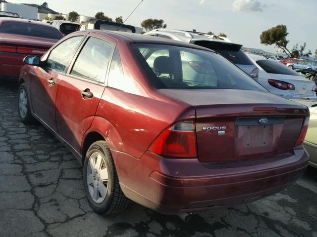 1FAHP34N67W317509 - 2007 FORD FOCUS ZX4 RED photo 3