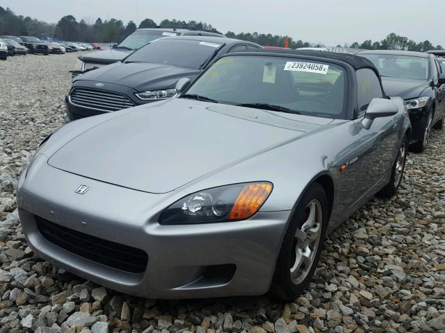 JHMAP1142YT001019 - 2000 HONDA S2000 SILVER photo 2