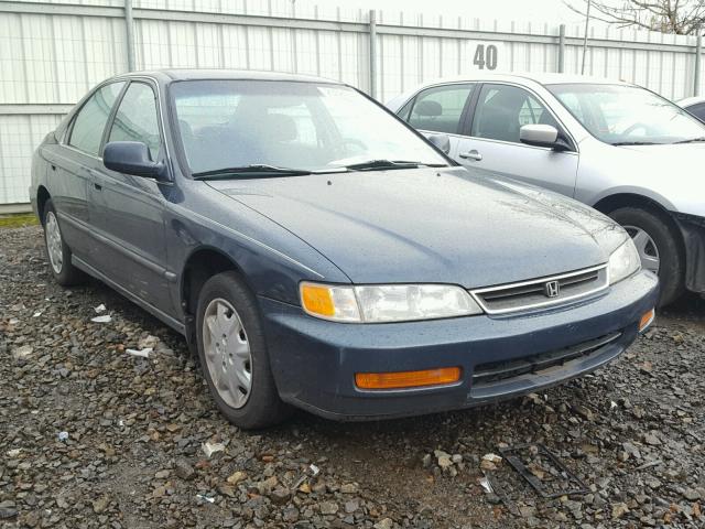 1HGCD5633VA212037 - 1997 HONDA ACCORD LX GREEN photo 1