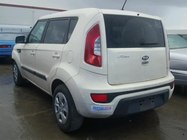 KNDJT2A59C7391999 - 2012 KIA SOUL WHITE photo 3