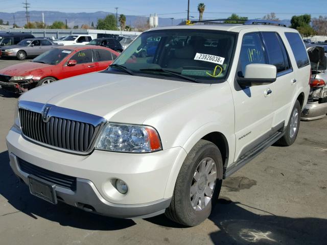 5LMFU27R94LJ42262 - 2004 LINCOLN NAVIGATOR BEIGE photo 2