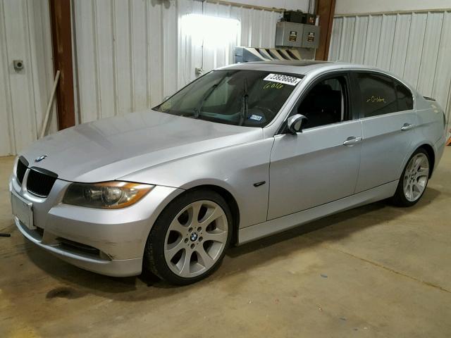 WBAVB335X6AZ86016 - 2006 BMW 330 I SILVER photo 2