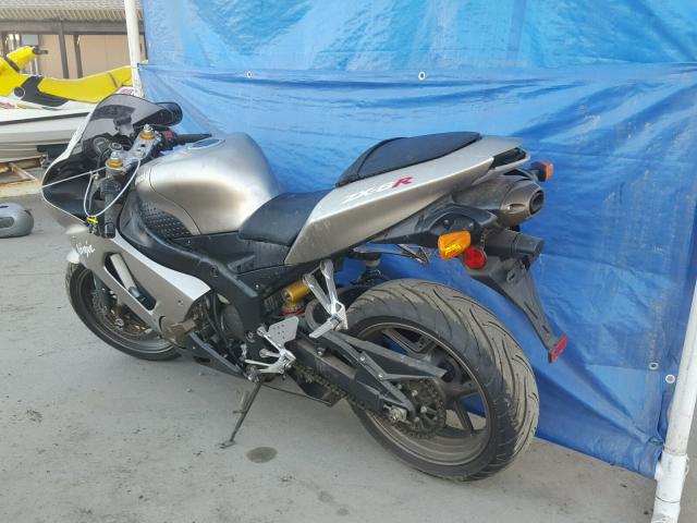 JKBZXJC145A014231 - 2005 KAWASAKI ZX636 C1 GRAY photo 3