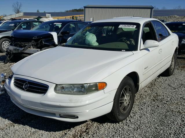 2G4WB55K6Y1137032 - 2000 BUICK REGAL LS 白色 照片 2