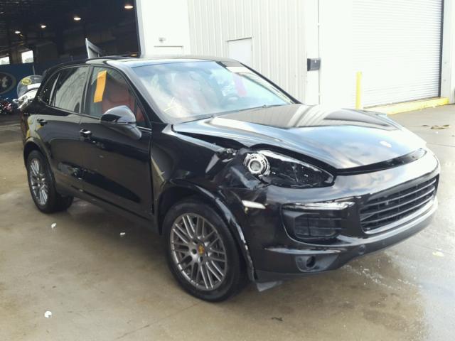 WP1AA2A22HKA82244 - 2017 PORSCHE CAYENNE BLACK photo 1