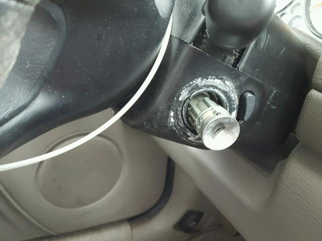 1J4FK48112W359988 - 2002 JEEP LIBERTY SP GREEN photo 9