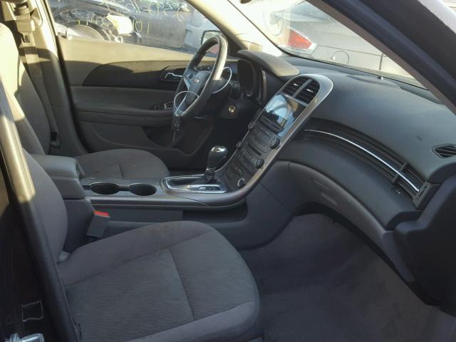 1G11B5SA0DF187155 - 2013 CHEVROLET MALIBU LS შავი ფოტო 5