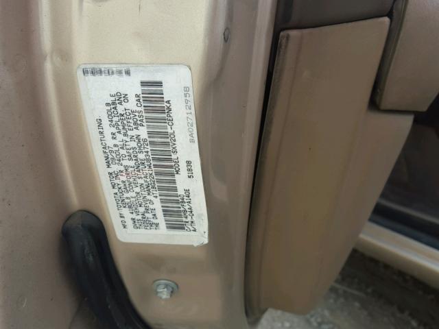 4T1BG22K1WU834726 - 1998 TOYOTA CAMRY CE GOLD photo 10