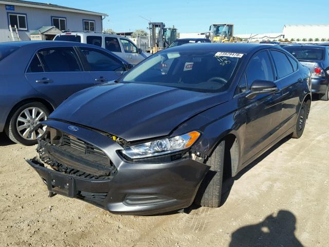 3FA6P0H72GR386427 - 2016 FORD FUSION SE GRAY photo 2