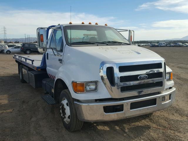 3FRWF65F76V329970 - 2006 FORD F650 SUPER WHITE photo 1