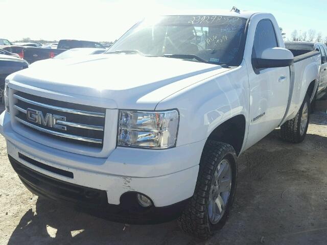 1GTEK14C47Z543173 - 2007 GMC NEW SIERRA WHITE photo 2