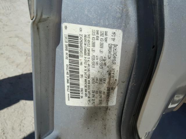 2C4GM68405R345121 - 2005 CHRYSLER PACIFICA T SILVER photo 10