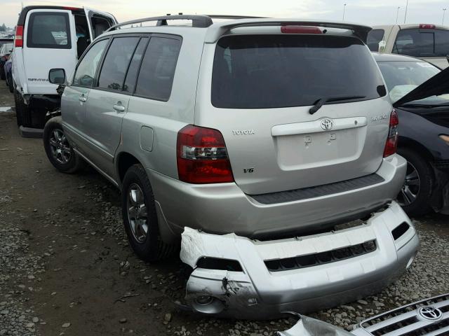 JTEDP21A040036983 - 2004 TOYOTA HIGHLANDER SILVER photo 3