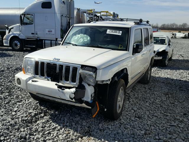 1J8HH58N38C180473 - 2008 JEEP COMMANDER WHITE photo 2