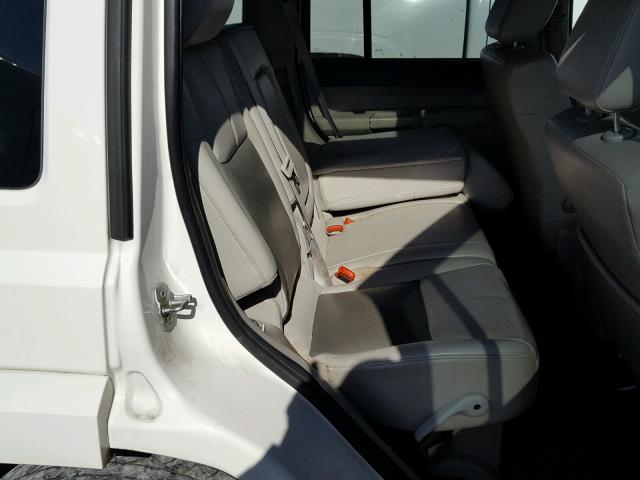 1J8HH58N38C180473 - 2008 JEEP COMMANDER WHITE photo 6
