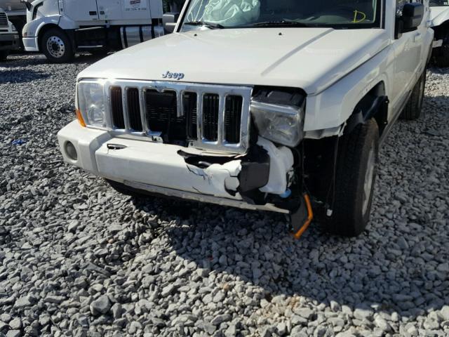 1J8HH58N38C180473 - 2008 JEEP COMMANDER WHITE photo 9