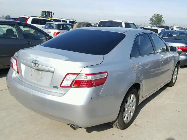 JTNBB46K783047602 - 2008 TOYOTA CAMRY HYBR SILVER photo 4