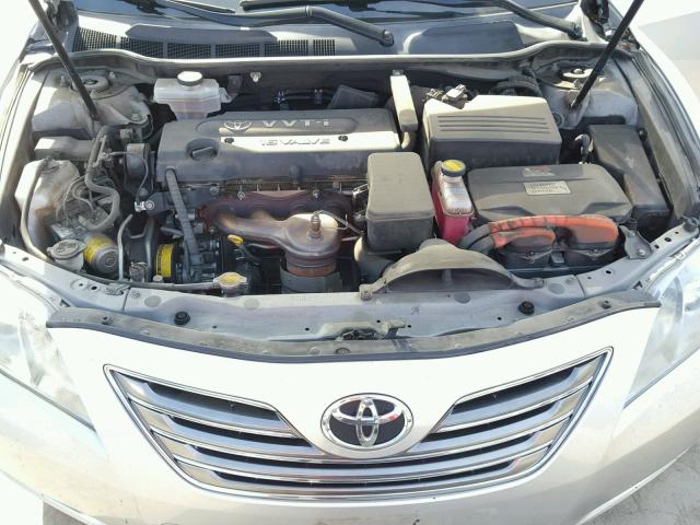 JTNBB46K783047602 - 2008 TOYOTA CAMRY HYBR SILVER photo 7