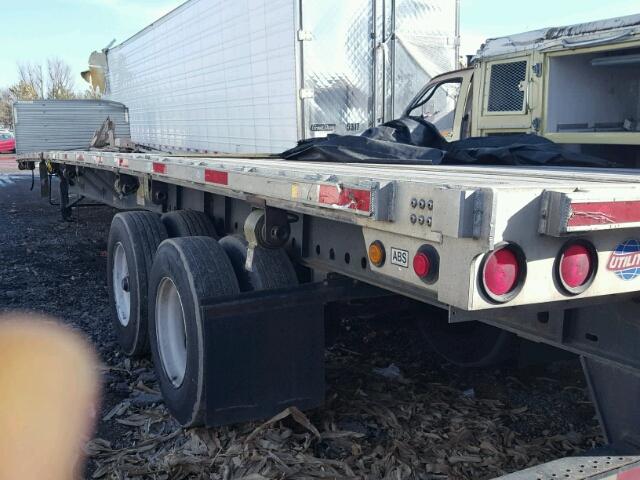 1UYFS2483CA245701 - 2012 UTILITY TRAILER SILVER photo 4